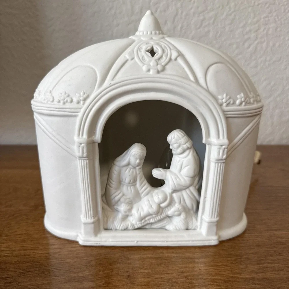 Vntg Porcelain Nativity Scene Lighted Corded Bethlehem Collection 1996 Edition